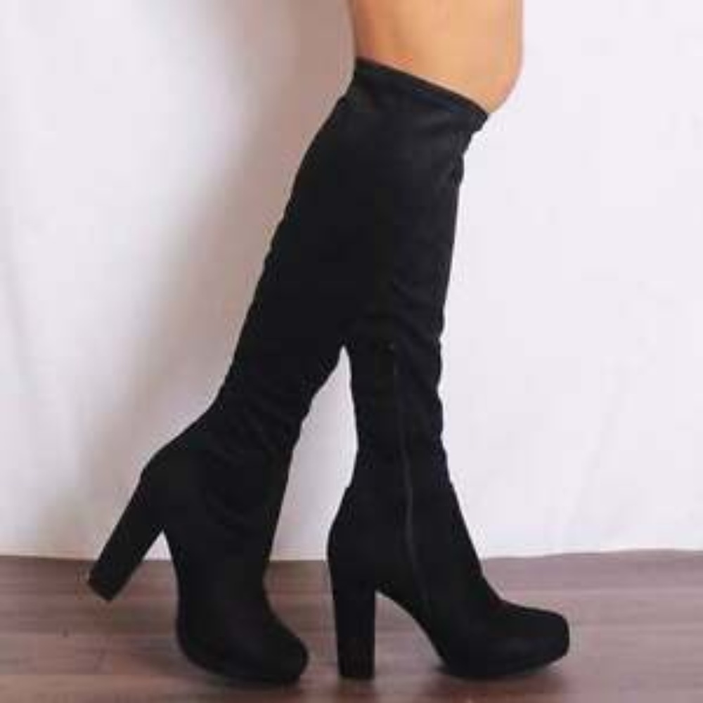 Black Knee High Boots NEW IN BOX